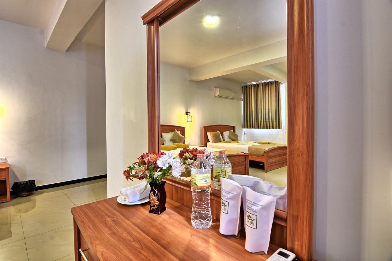 Hotel Oak Ray La Ella Breeze Exterior foto